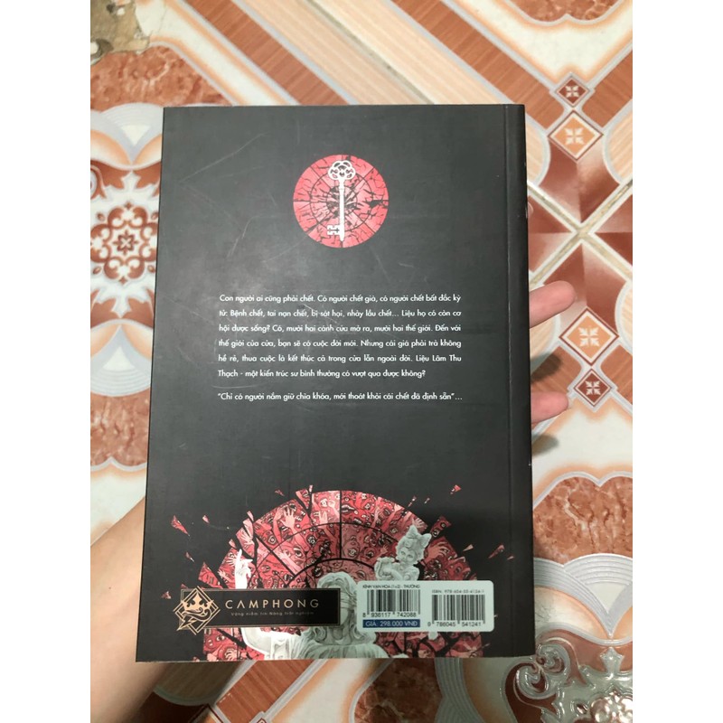 Kính vạn hoa chết chóc tập 1 190932