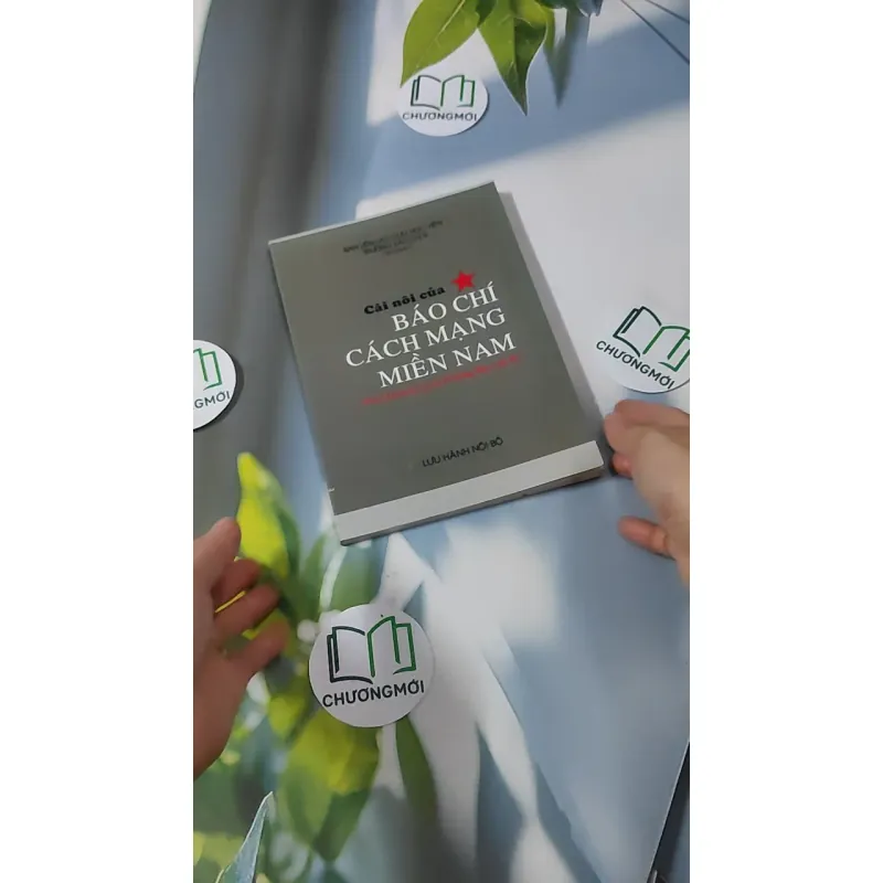 Cái Nôi Của Báo Chí Cách Mạng Miền Nam (Phác thảo kỷ yếu trường báo chí R) 928618