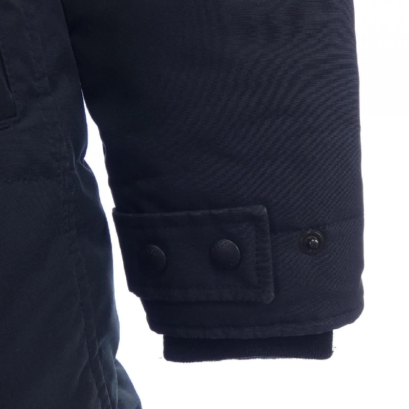 【Mã giảm giá】Áo khoác lông vũ Canada Goose 642101