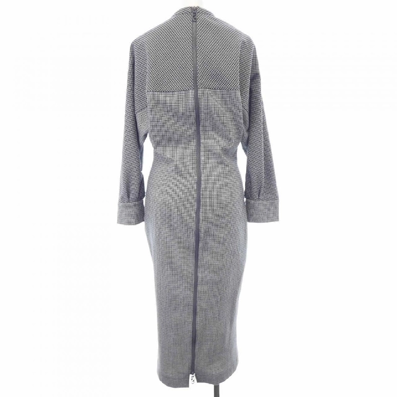 FENDI FDB877 AKSM Đầm - Hàng hiệu Chính hãng 816619