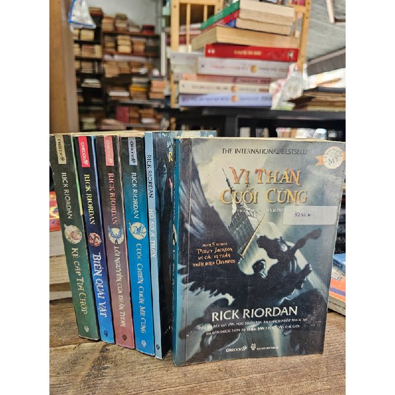 Trọn bộ Percy Jackson và các vị thần trên đỉnh Olympus - Rick Riodan 146404