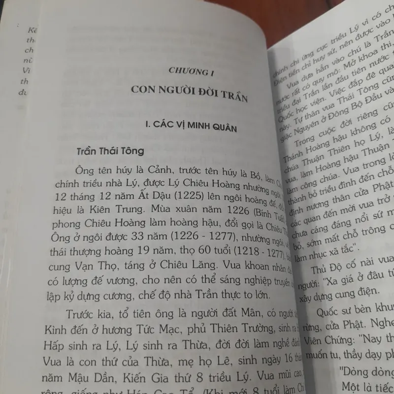 Văn hóa Việt dưới triều Trần 699404