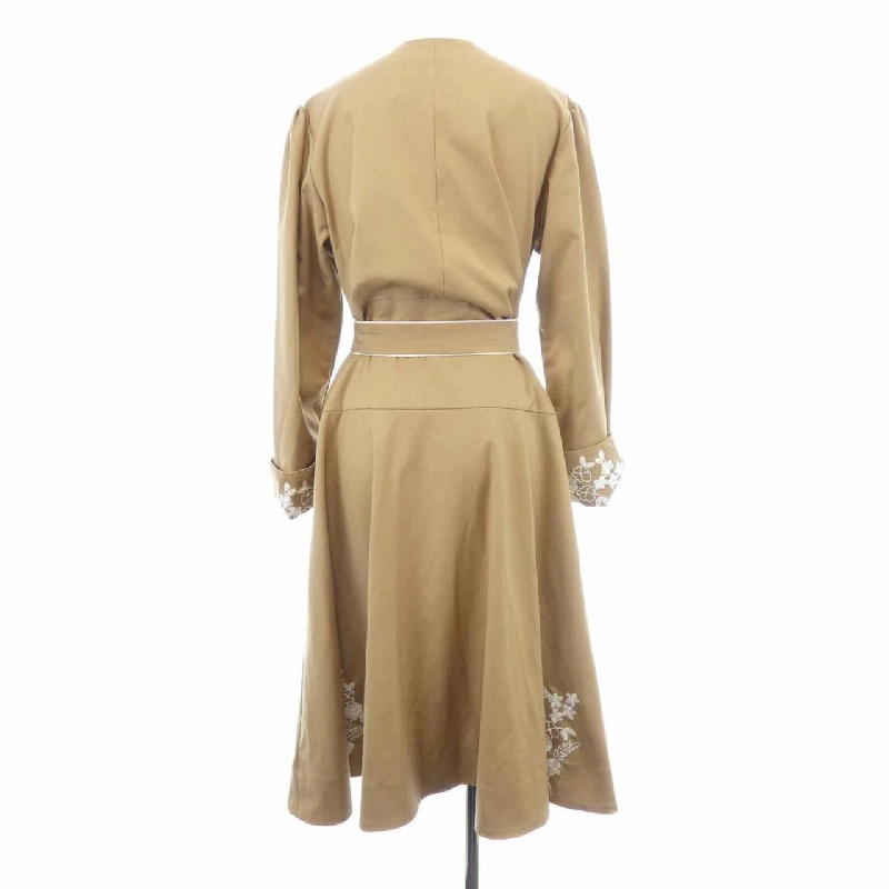 Áo khoác Chesty - Hàng hiệu Authentic 818719