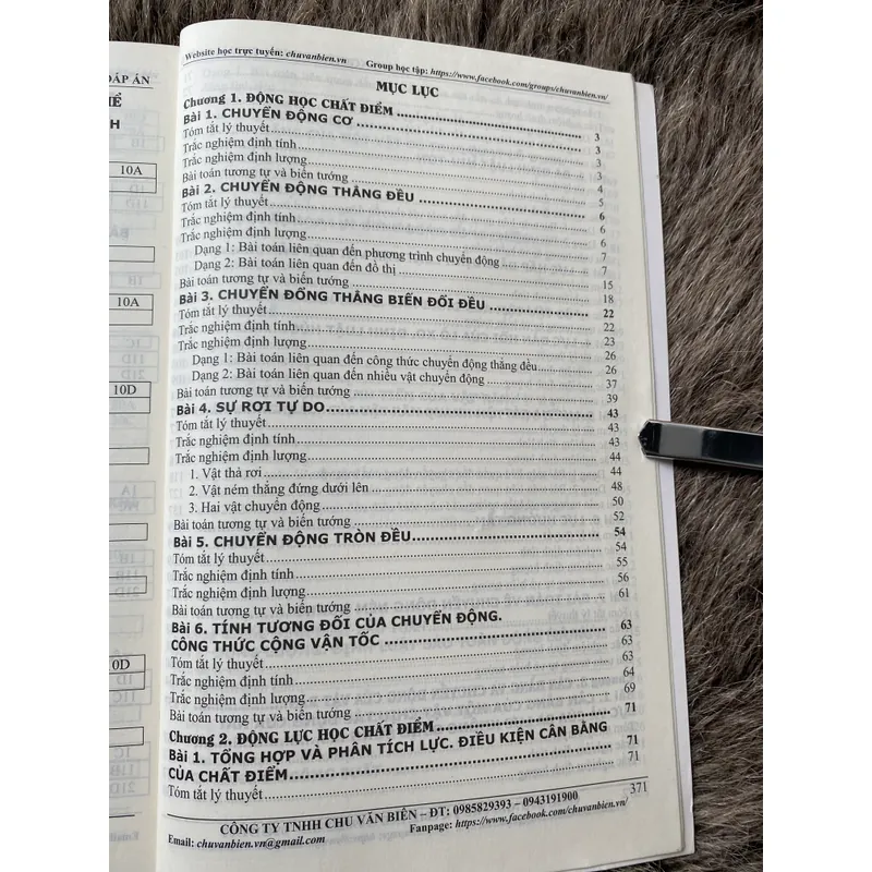 Kinh nghiệm luyện thi Vật Lí 10 (Chu văn Biên, 375 trang) 604424