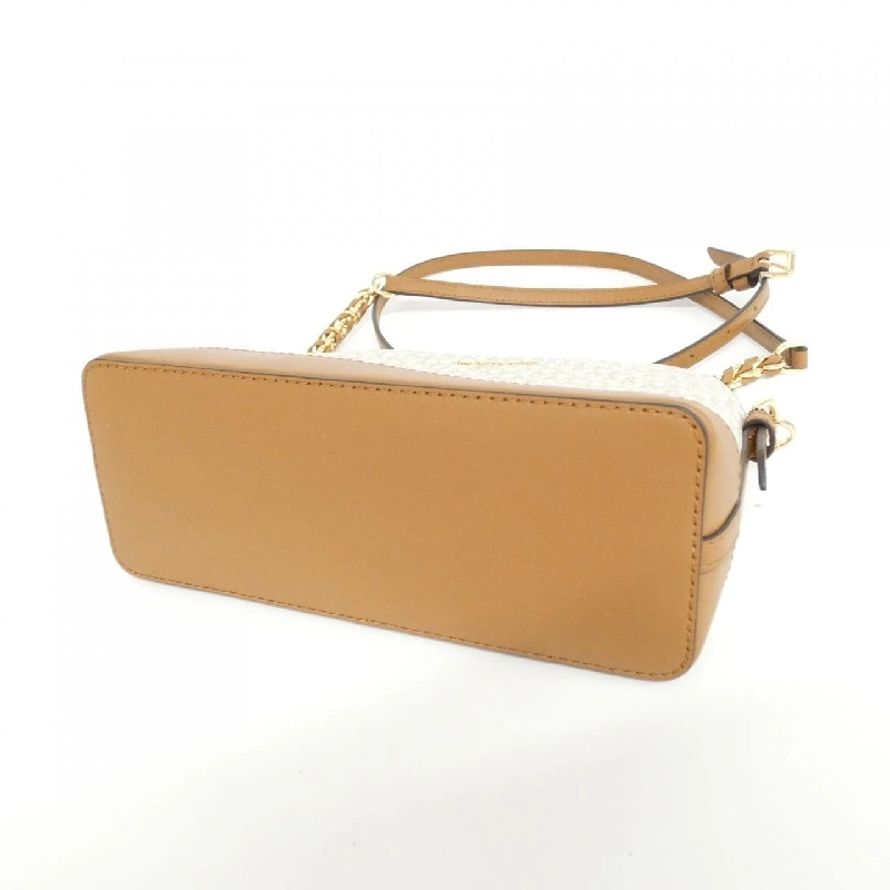 【Sản phẩm mới】Michael Michael Kors JET SET CHARM 32T1GT9C3B Túi đeo vai 611390