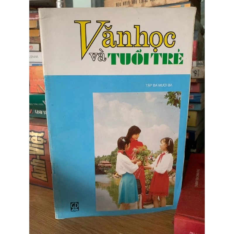 Văn học và tuổi trẻ tập 33 750666