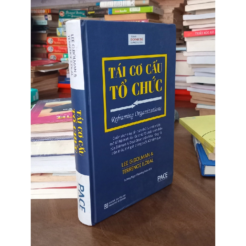 Tái cơ cấu tổ chức - Lee G.Bolman & Terrence E.Deal 495032