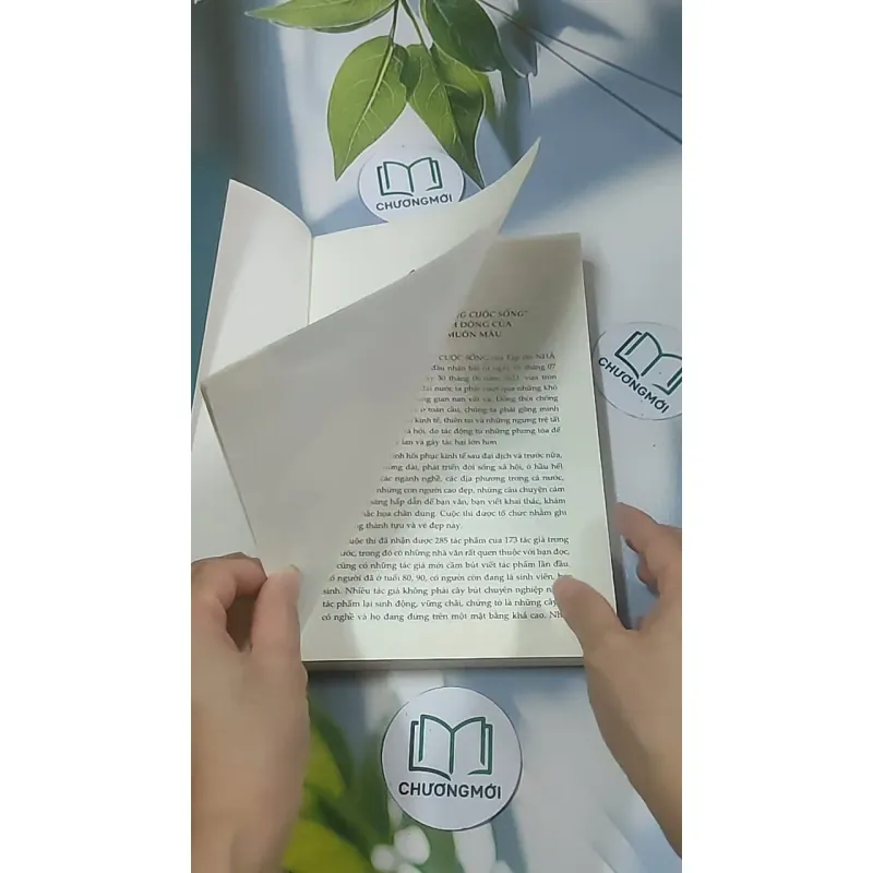 Chân dung cuộc sống - Những tác phẩm được giải tạp chí nhà văn & cuộc sống 688586