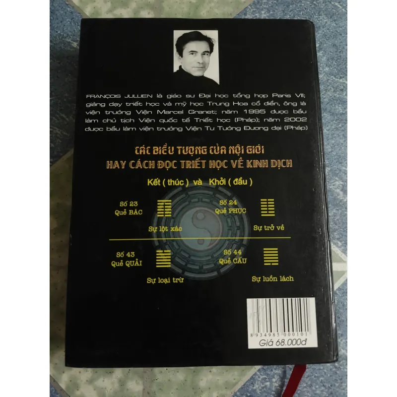 Các biểu tượng của nội giới hay cách đọc triết học và kinh dịch - Francois Jullien 561407