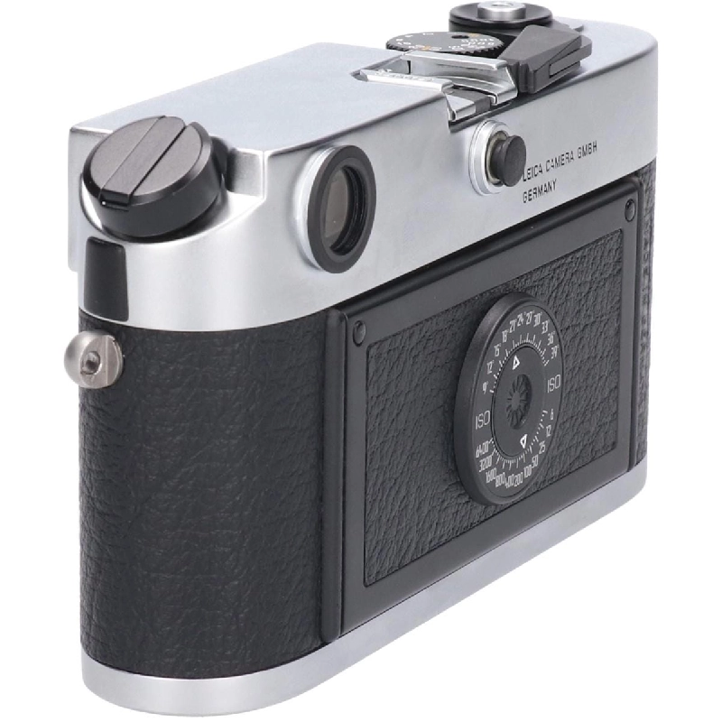 M6 Panda - Hàng hiệu Authentic 879481