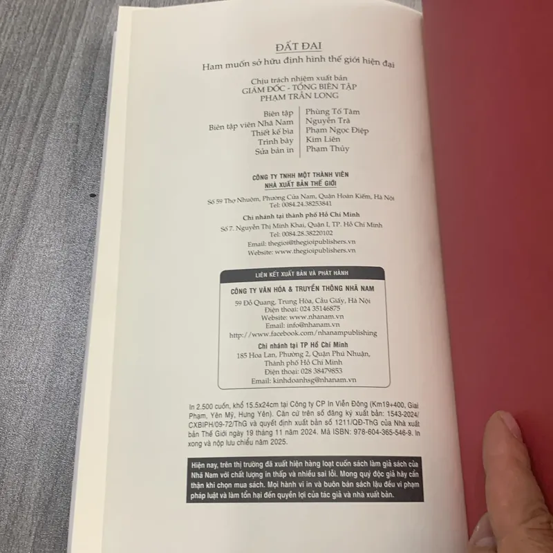 Đất đai - simon winchester. 3b1 731154