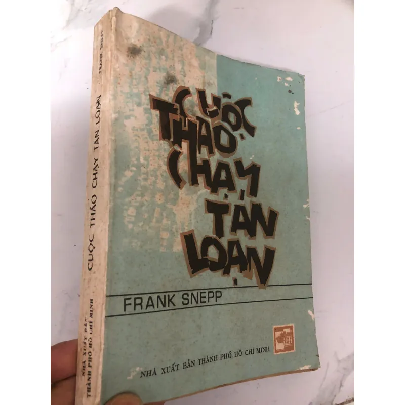 Cuộc tháo chạy tán loạn  Tác giả: Frank Snepp 739759