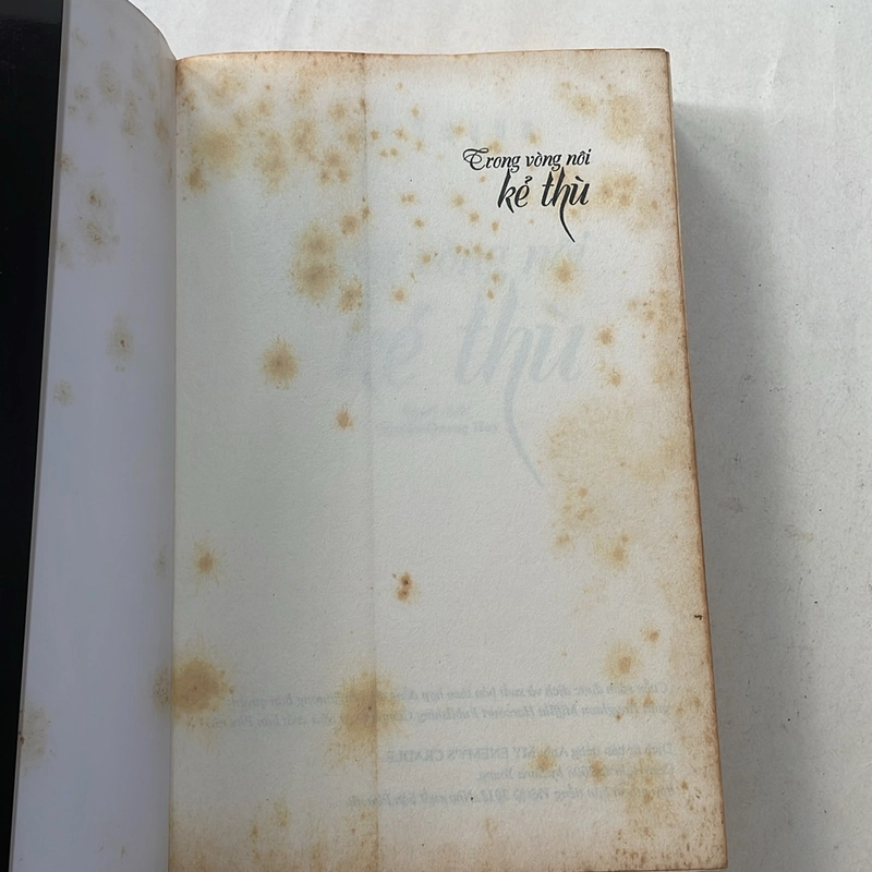 Trong vòng nôi kẻ thù - Sara Young 496845