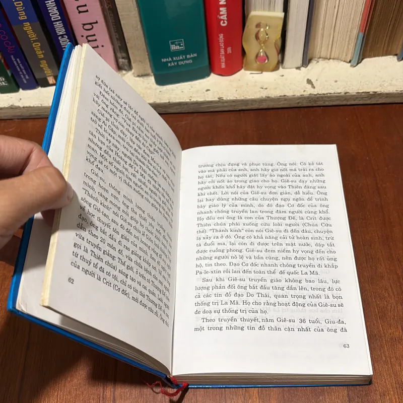 I Kiến Thức Tổng Hợp: 105 Sự Kiện Nổi Tiếng Thế Giới - Trần Mạnh Thường (Biên Soạn) - 2005 783159