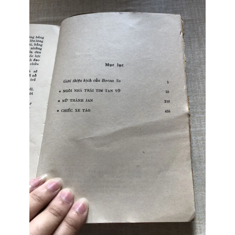 Kịch của Bơcna So 993320