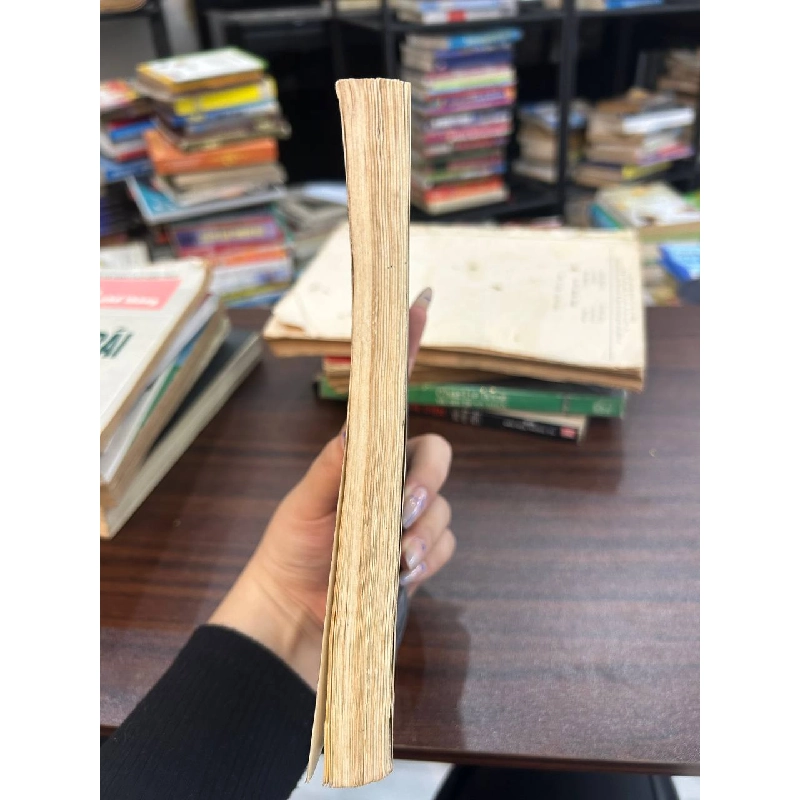 5 Giờ 25 Phút - Agatha Christie 936688