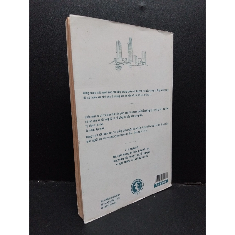 Người yêu cũ có người yêu mới Iris Cao mới 70% ố nặng có chữ ký tác giả 2013 HCM.ASB0609 916945