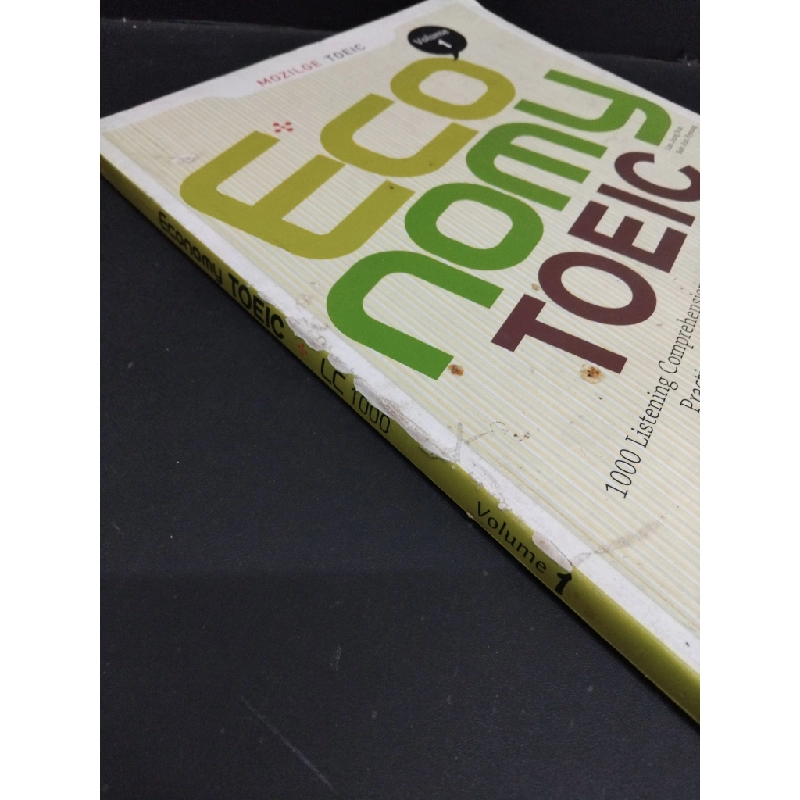 Economy Toeic LC 1000 volume 1 mới 70% ố tróc gáy 2014 HCM1712 Lim Jung Sub HỌC NGOẠI NGỮ 355747