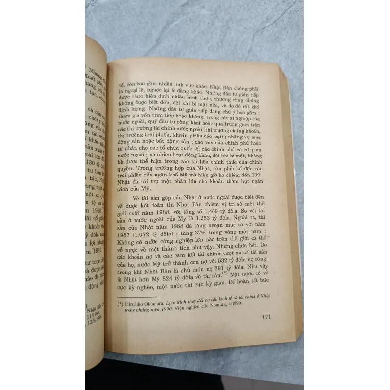 NƯỚC NHẬT MUA CẢ THẾ GIỚI - HỒNG ĐIỂU 786193