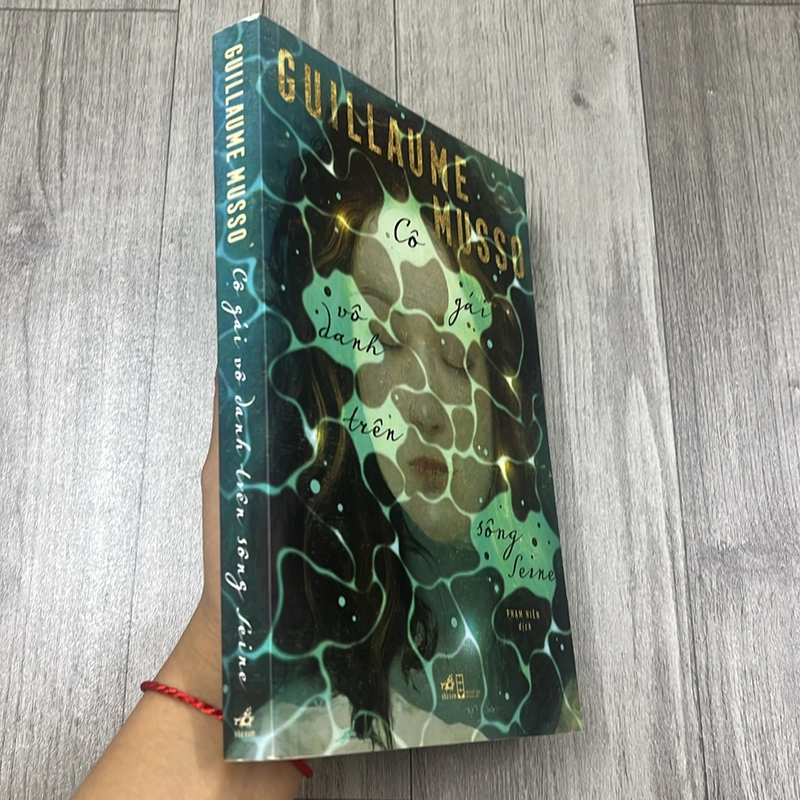 Cô gái vô danh trên sông Seine. 1a5 527912