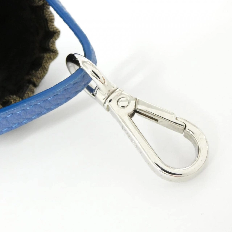 Túi charm Fendi 7AS158 AMAD 623493