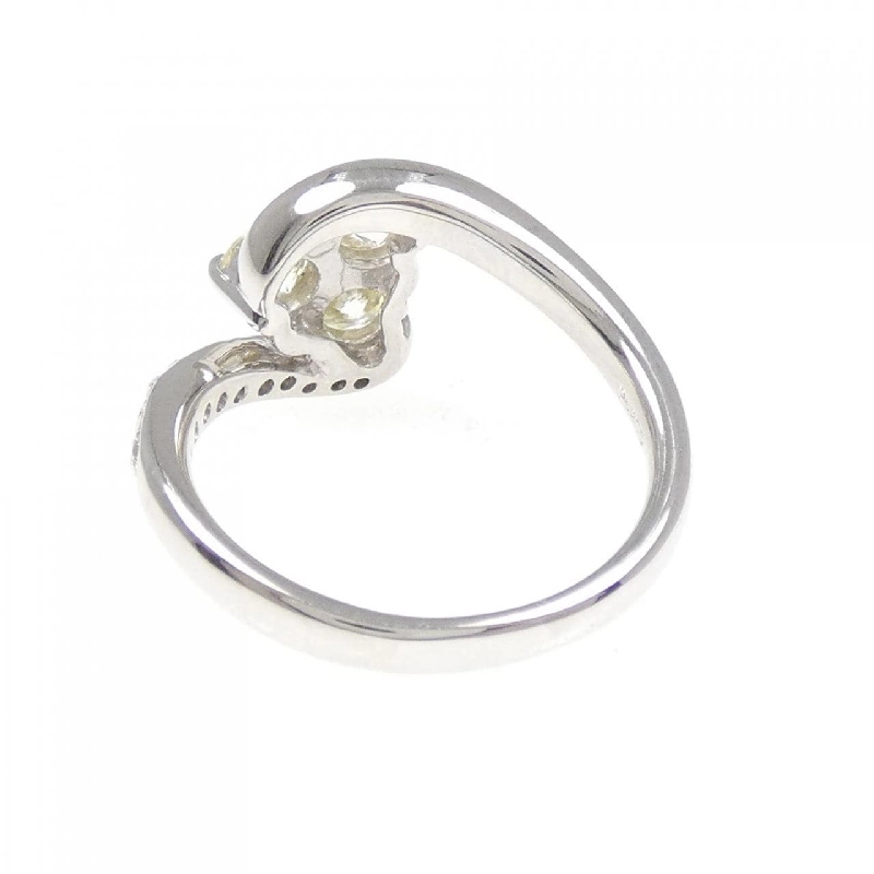 Nhẫn kim cương PT900 0.906CT 673348