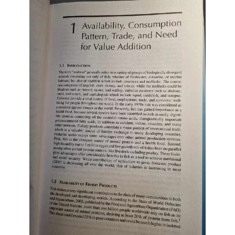 SEAFOOD PROCESSING : Adding Vakue Through Quick Freezing, Retortable Packaging, and Cook-Chilling - V. Venugopal 196160