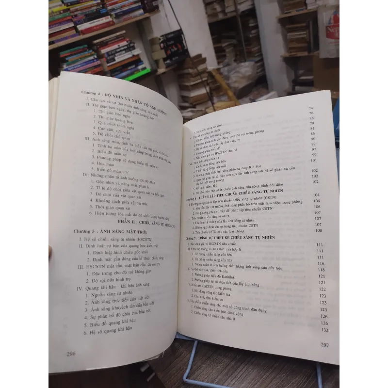 Sách: Quang học kiến trúc - TG: Việt Hà, Nguyễn Ngọc Giả (KT) 738440