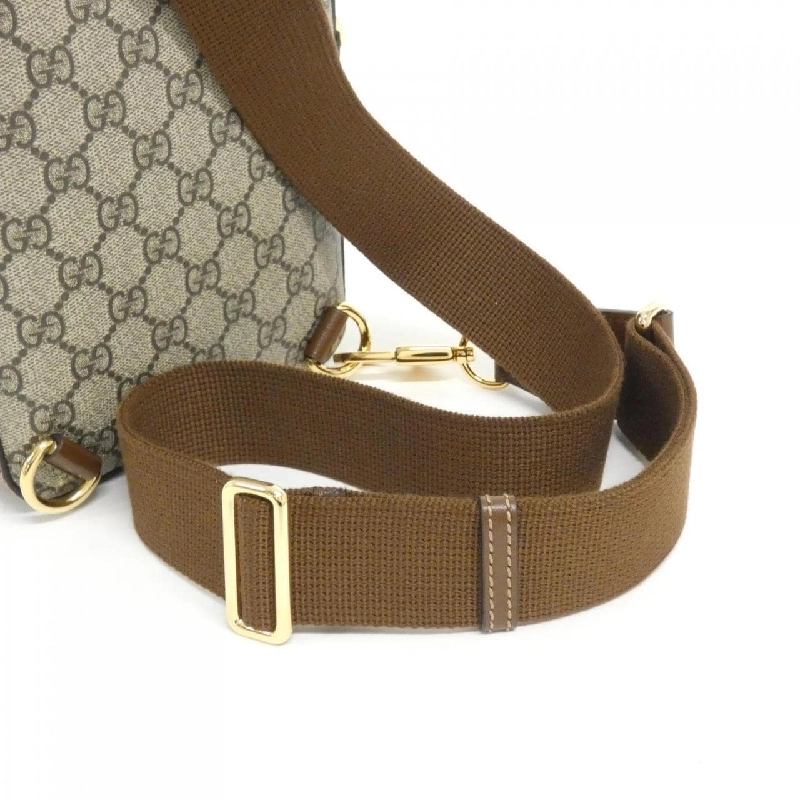 Túi đeo vai Gucci 696016 92THG 613685