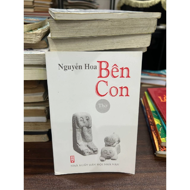 Bên Con - Nguyễn Hoa 932865