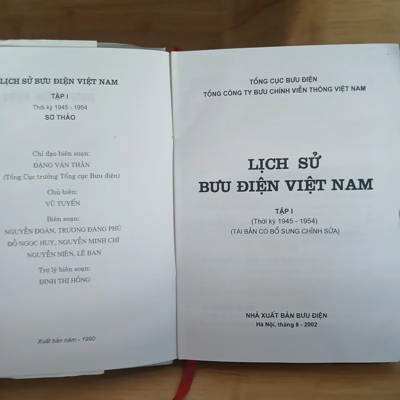Lịch Sử Bưu Điện Việt Nam (Bộ 2 Tập) 733495