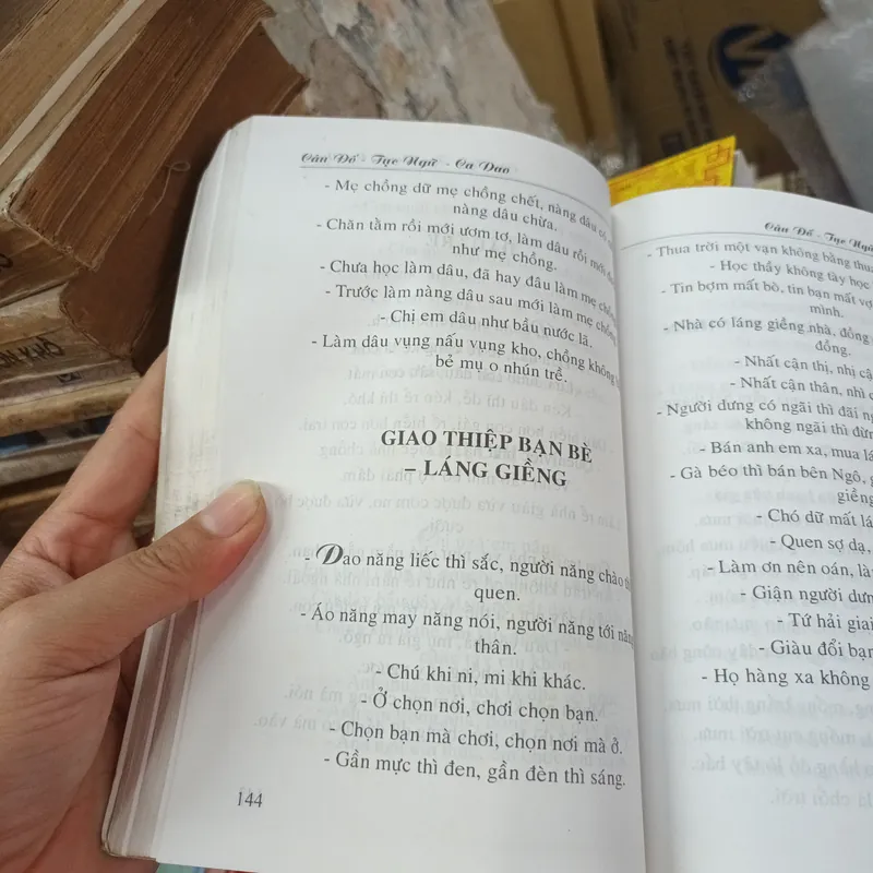 Câu Đố Tục Ngữ Ca Dao Việt Nam 608596