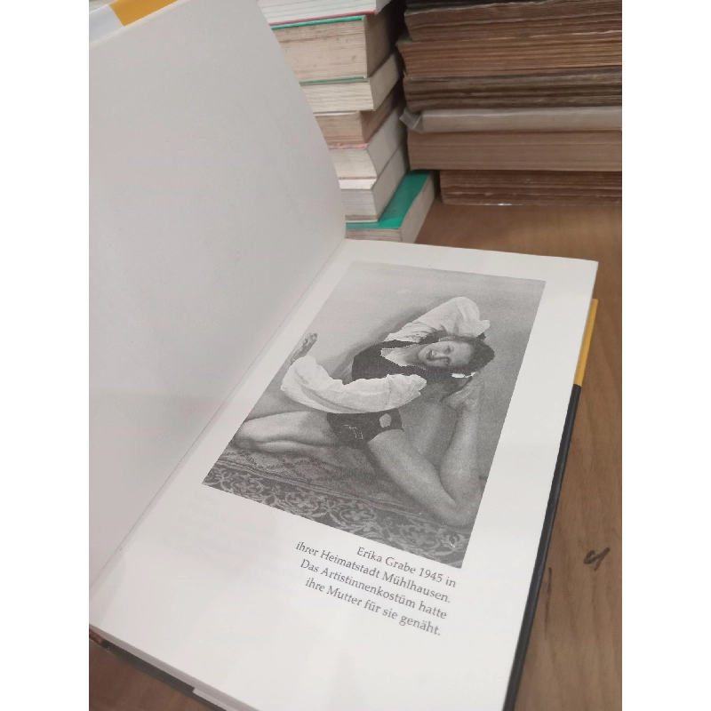 Die Schleife an Stalins Bart - Erika Riemann 1004390