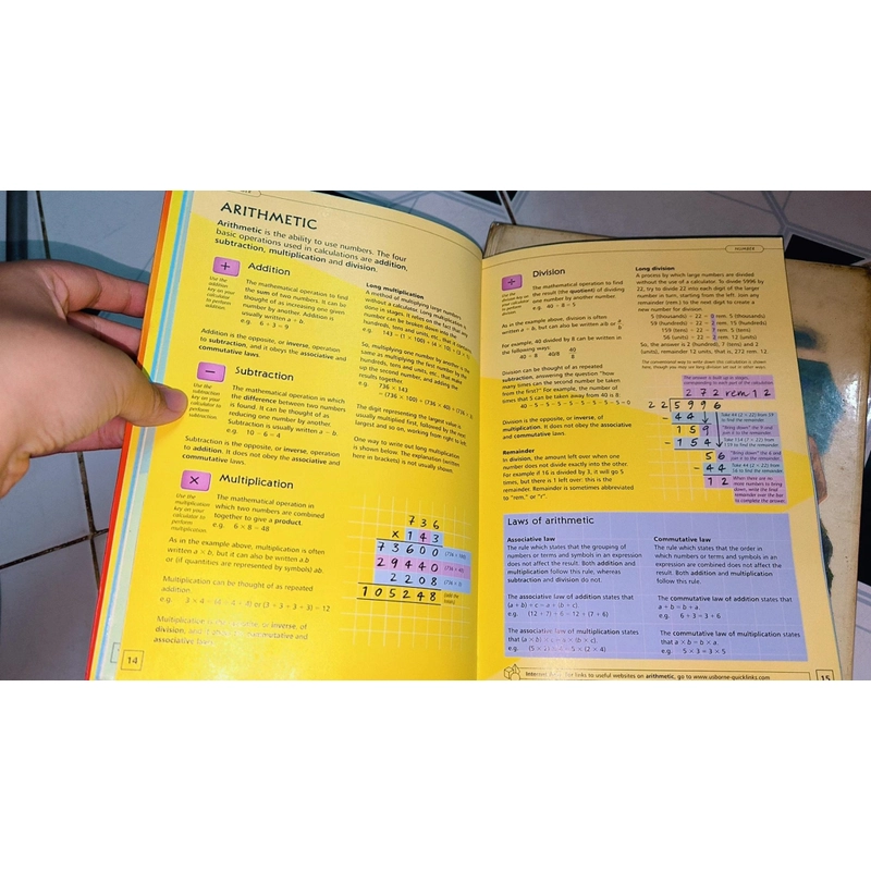 The Usborne - Illustrated Dictionary of Maths 470378