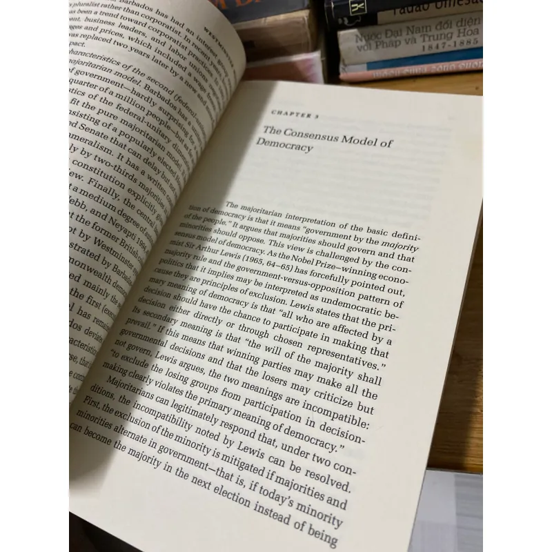 Sách cũ: Patterns of Democracy - Arend Lijphart 957829