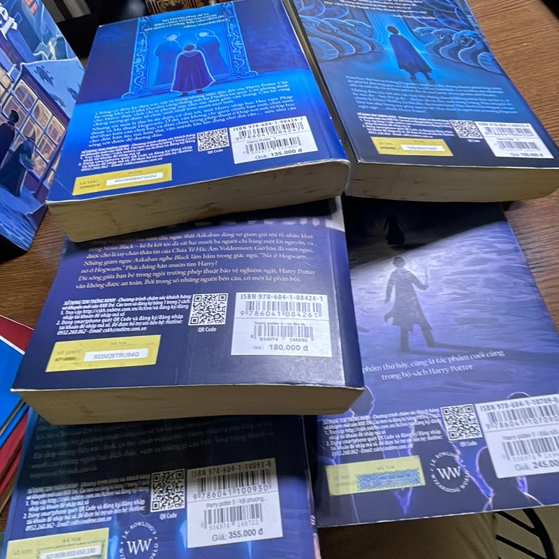 Boxset Harry Potter và 3 quyển ngoại truyện 444277