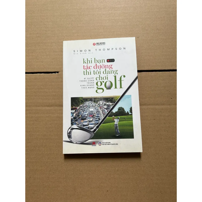 Khi bạn đang tắc đường thì tôi đang chơi Golf 788885