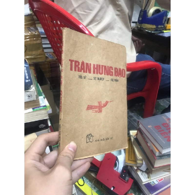 TRẦN HƯNG ĐẠO - NGUYỄN KHẮC THUẦN CHỦ BIÊN 128941