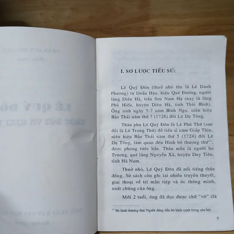 Lê Quý Đôn Cuộc Đời Và Giai Thoại - Trần Duy Phương biên soạn 561604