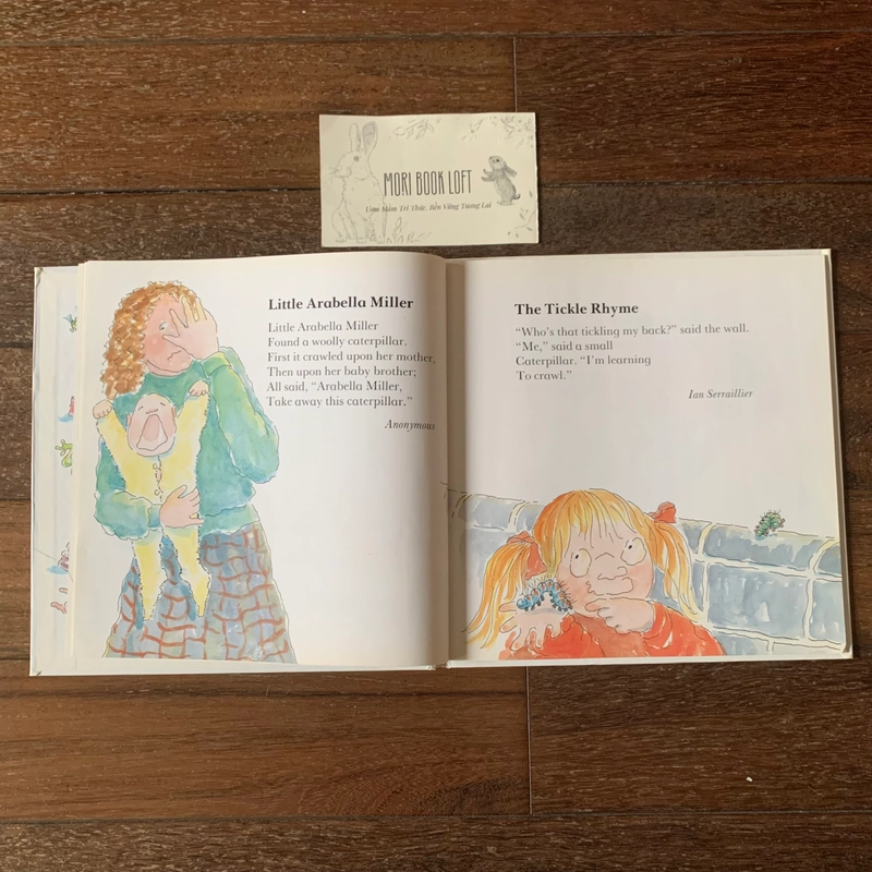 Sách ngoại văn Catch It If You Can: Nursery Verses (1989), Used, Bìa cứng, Khổ Lớn 498834
