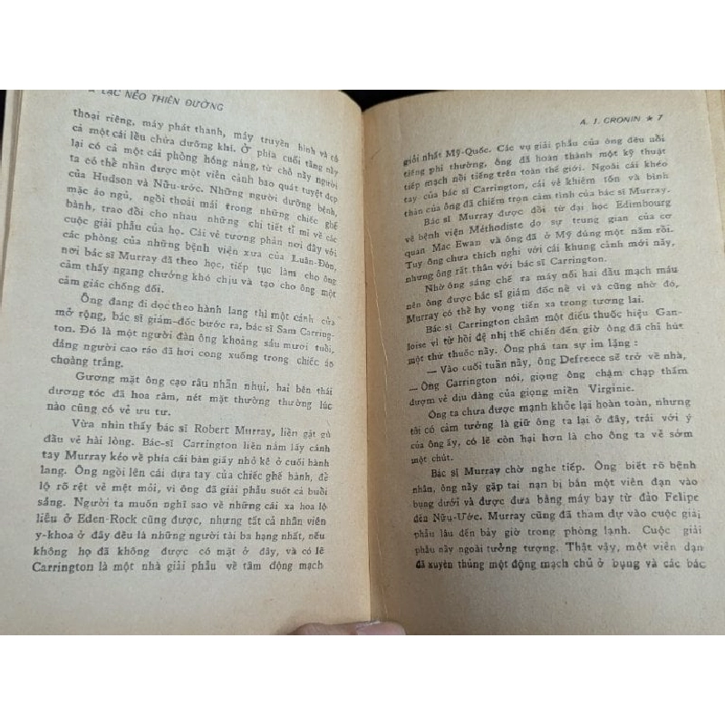 Lạc nẻo thiên đường - A.J.Cronin ( bản dịch của Uyên Hà ) 740242