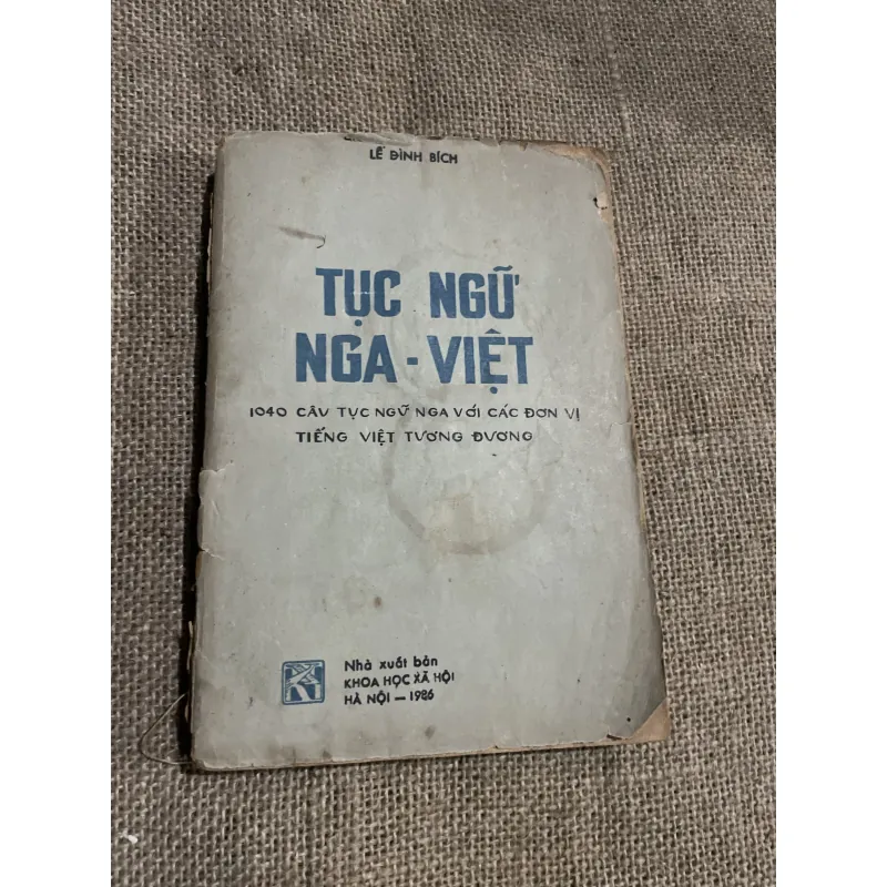 Tục ngữ Nga Việt - sách học tiếng Nga  797163