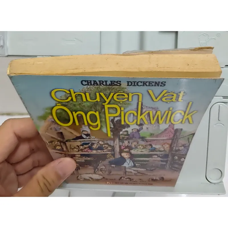Chuyện vặt ông Pickwick - Charles Dickens 1063265