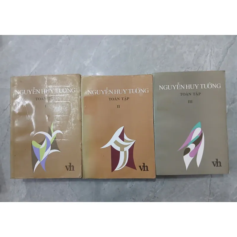 NGUYỄN HUY TƯỞNG TOÀN TẬP (COMBO 3 TẬP) 999783