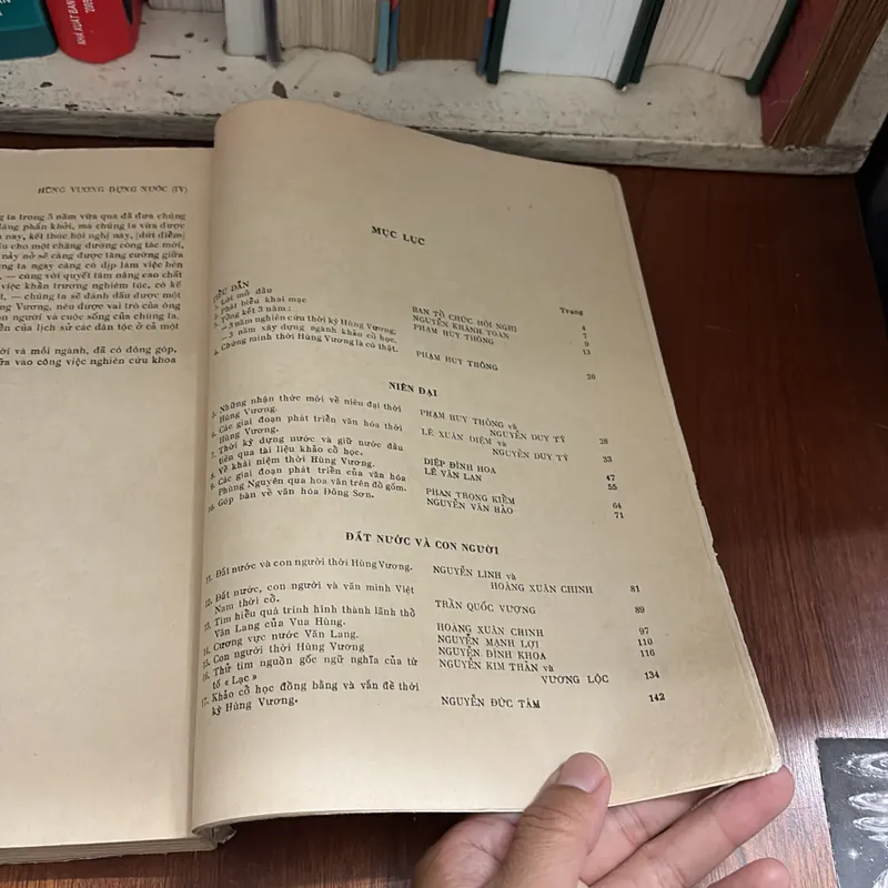 II Sách Xưa: Hùng Vương Dựng Nước (Tập 4) - 1973 631055