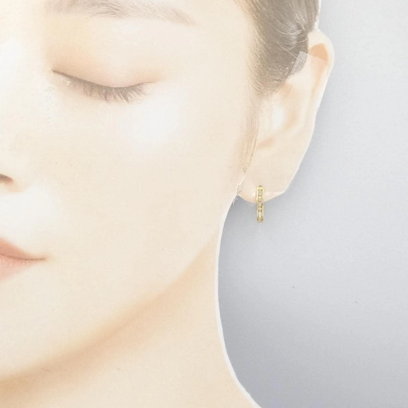 Bông tai kim cương K18YG 0.16CT - Hàng hiệu Chính hãng 871897