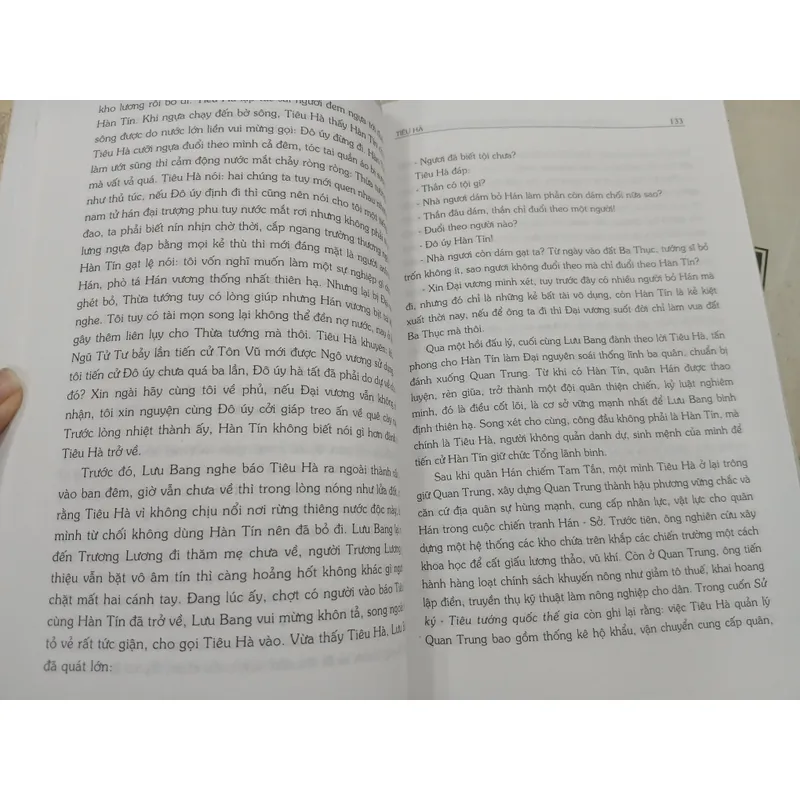100 NGƯỜI ĐÀN ÔNG CÓ ẢNH HƯỞNG ĐẾN LỊCH SỬ TRUNG QUỐC - NGUYỄN THANH HÀ dịch 720804