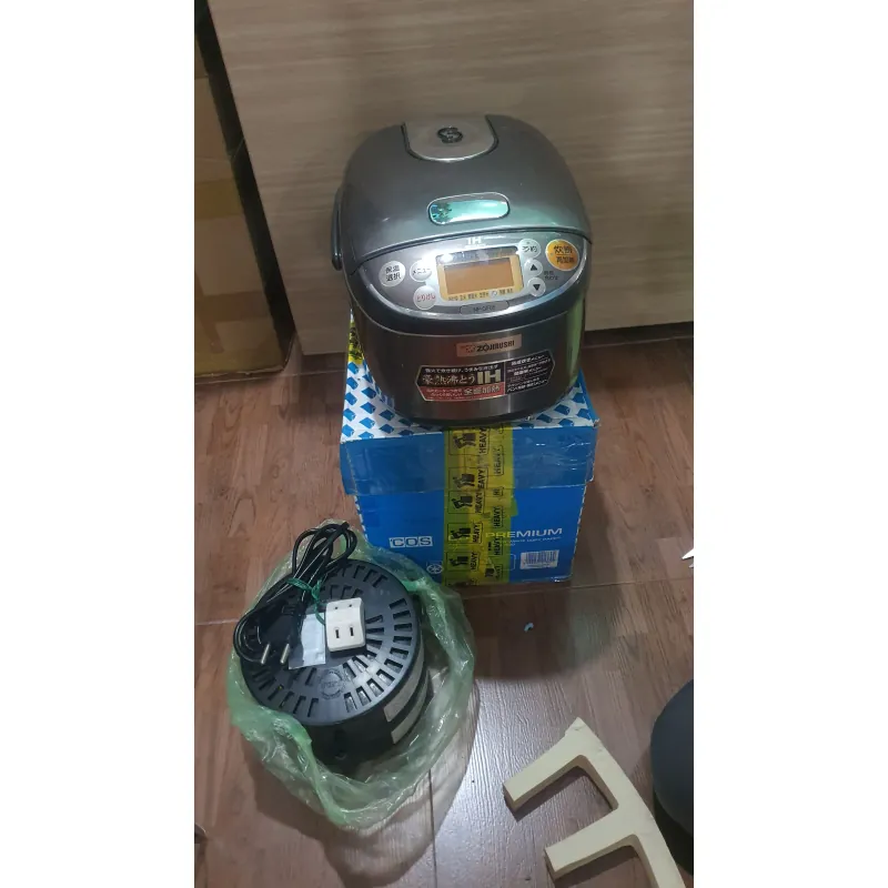 Nồi cơm điện 100V  Nhật  756728