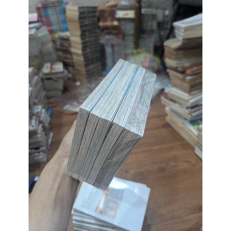 TRUYỆN TRANH DƯỢC SƯ TỰ SỰ 379396