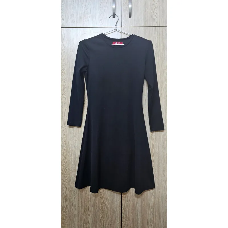 Váy đen size M 1037042